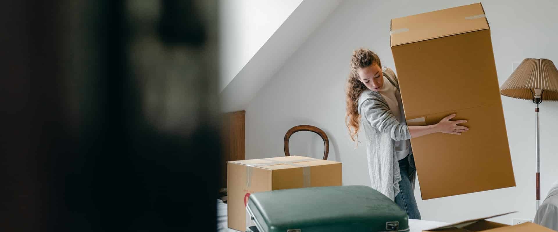 Expert Advice from Santa Cruz Movers for a Smooth Move